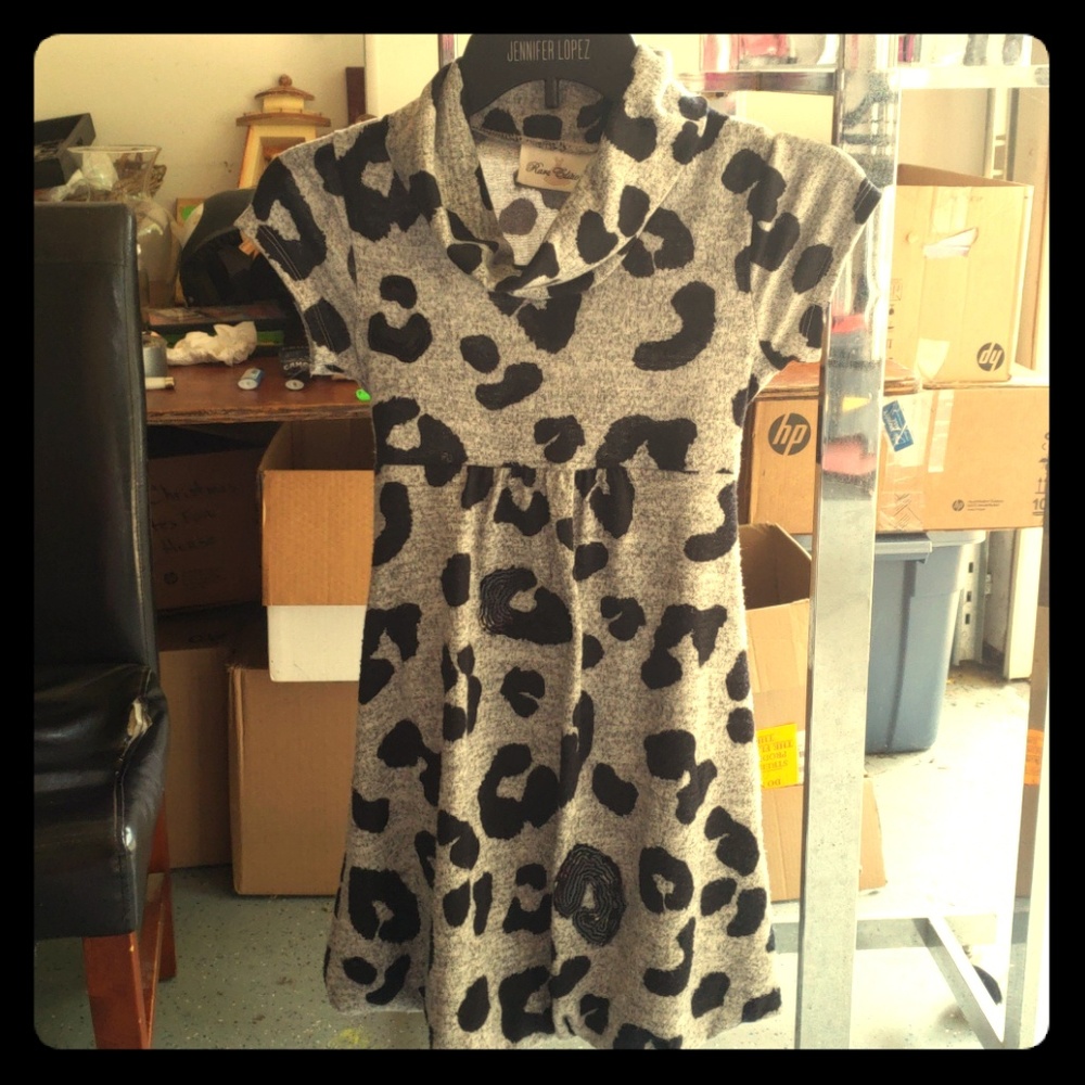 Girls dress